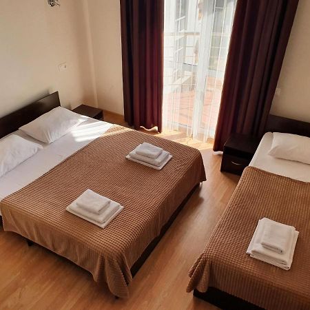 Ellas Guest House Кабардинка Екстериор снимка