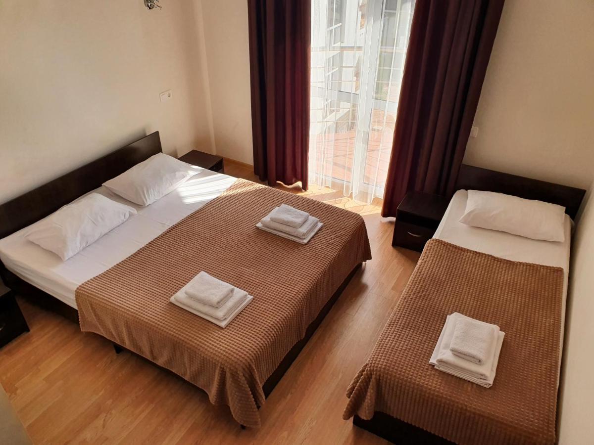 Ellas Guest House Кабардинка Екстериор снимка